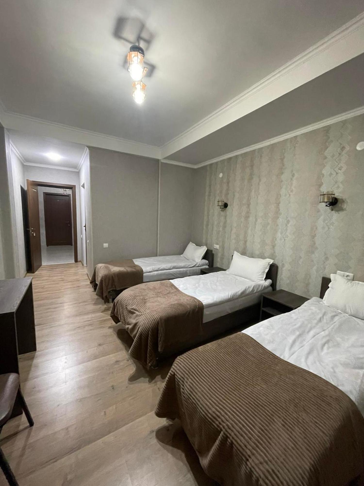 Hotel Shina Kazbegi Esterno foto