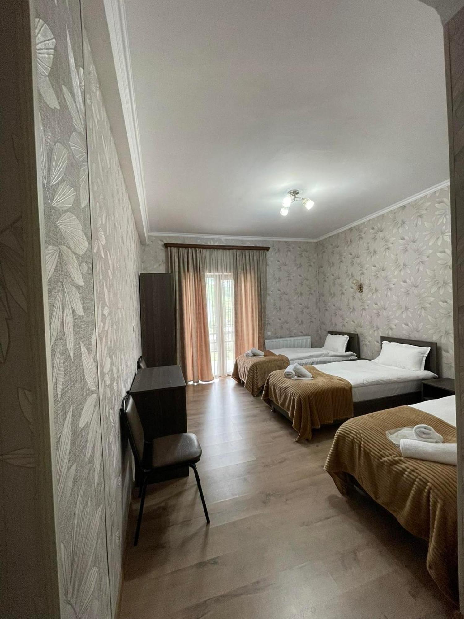 Hotel Shina Kazbegi Esterno foto