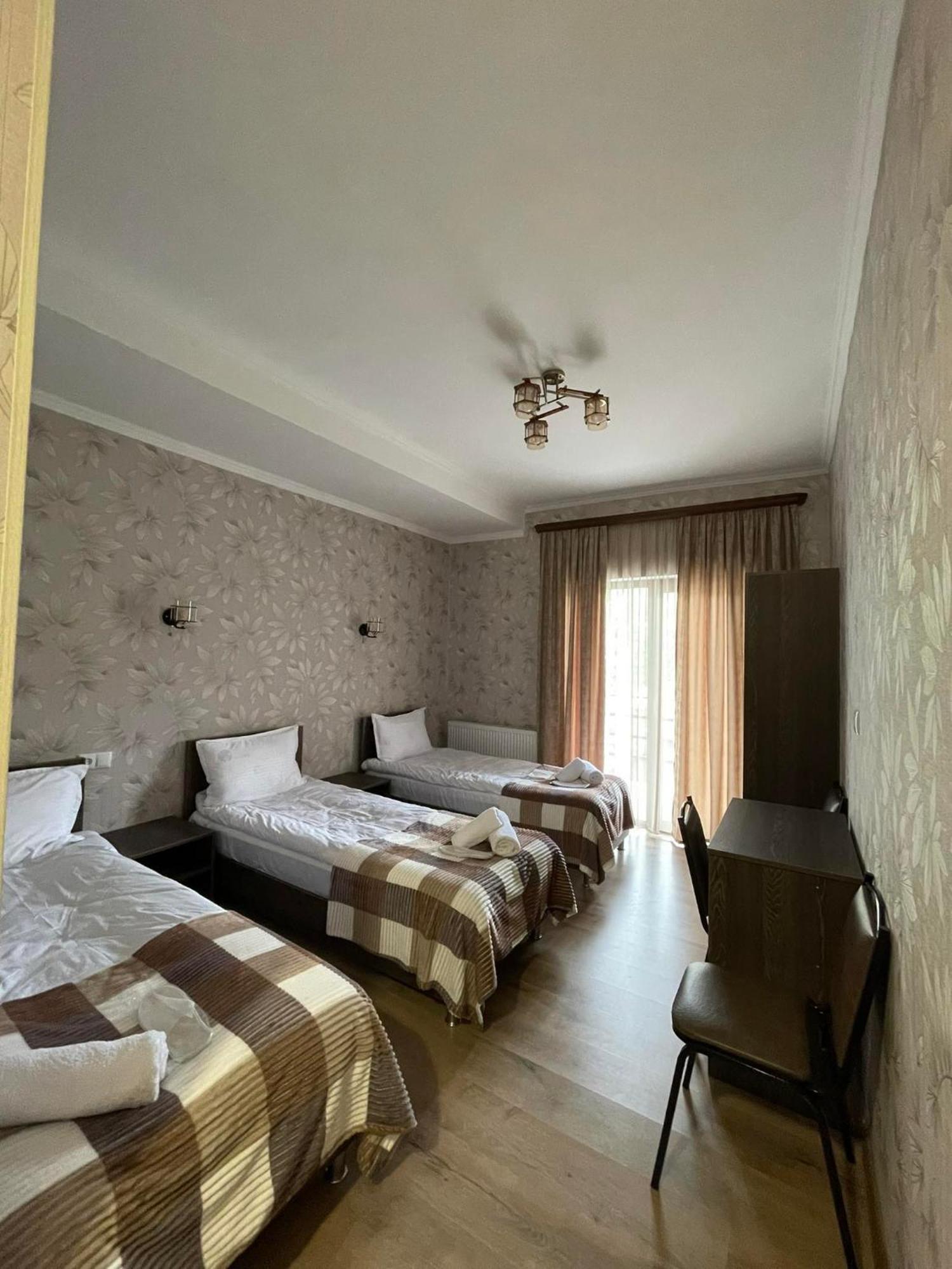 Hotel Shina Kazbegi Esterno foto